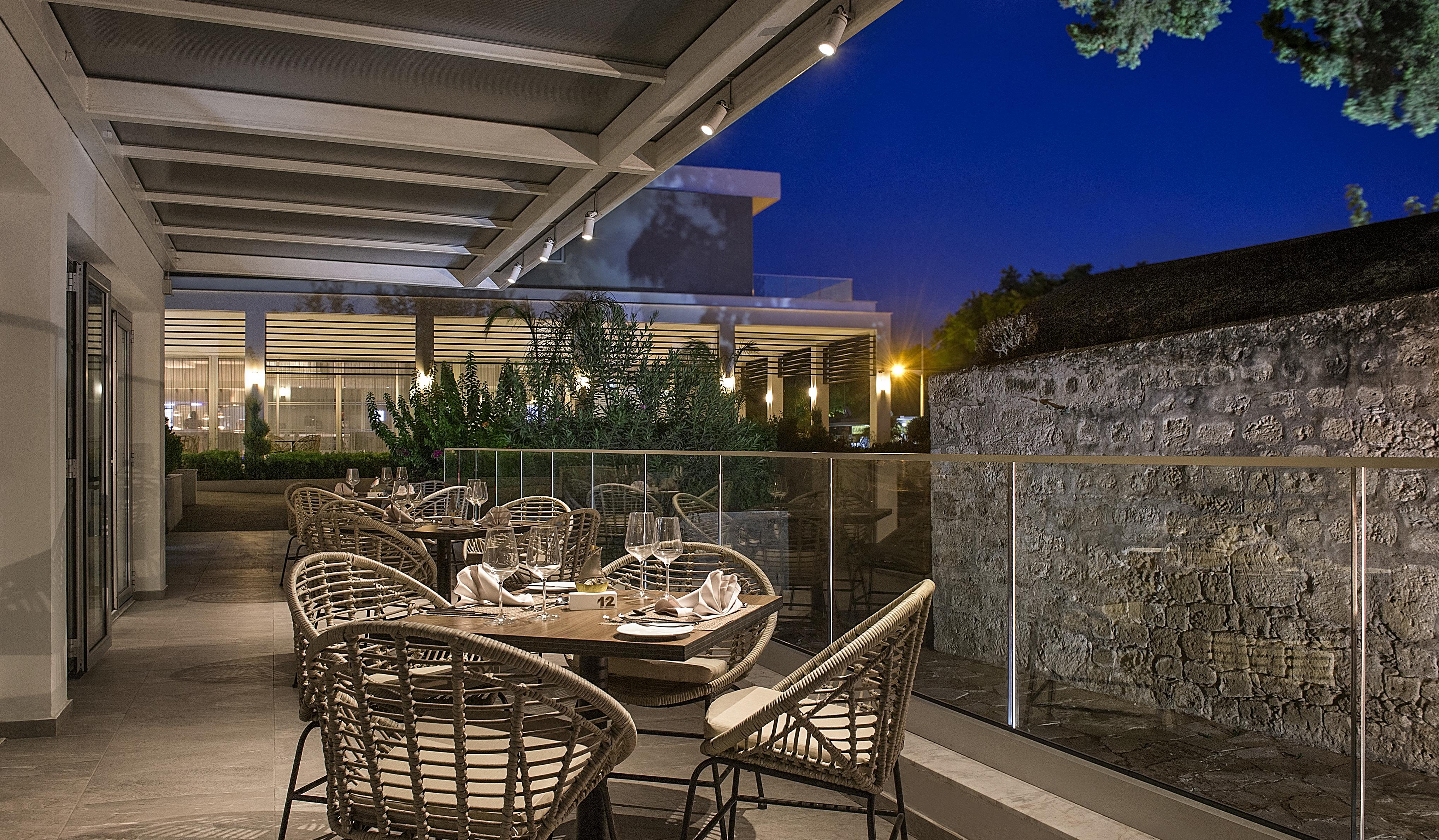 Sofianna Hotel Apartments Paphos Eksteriør bilde