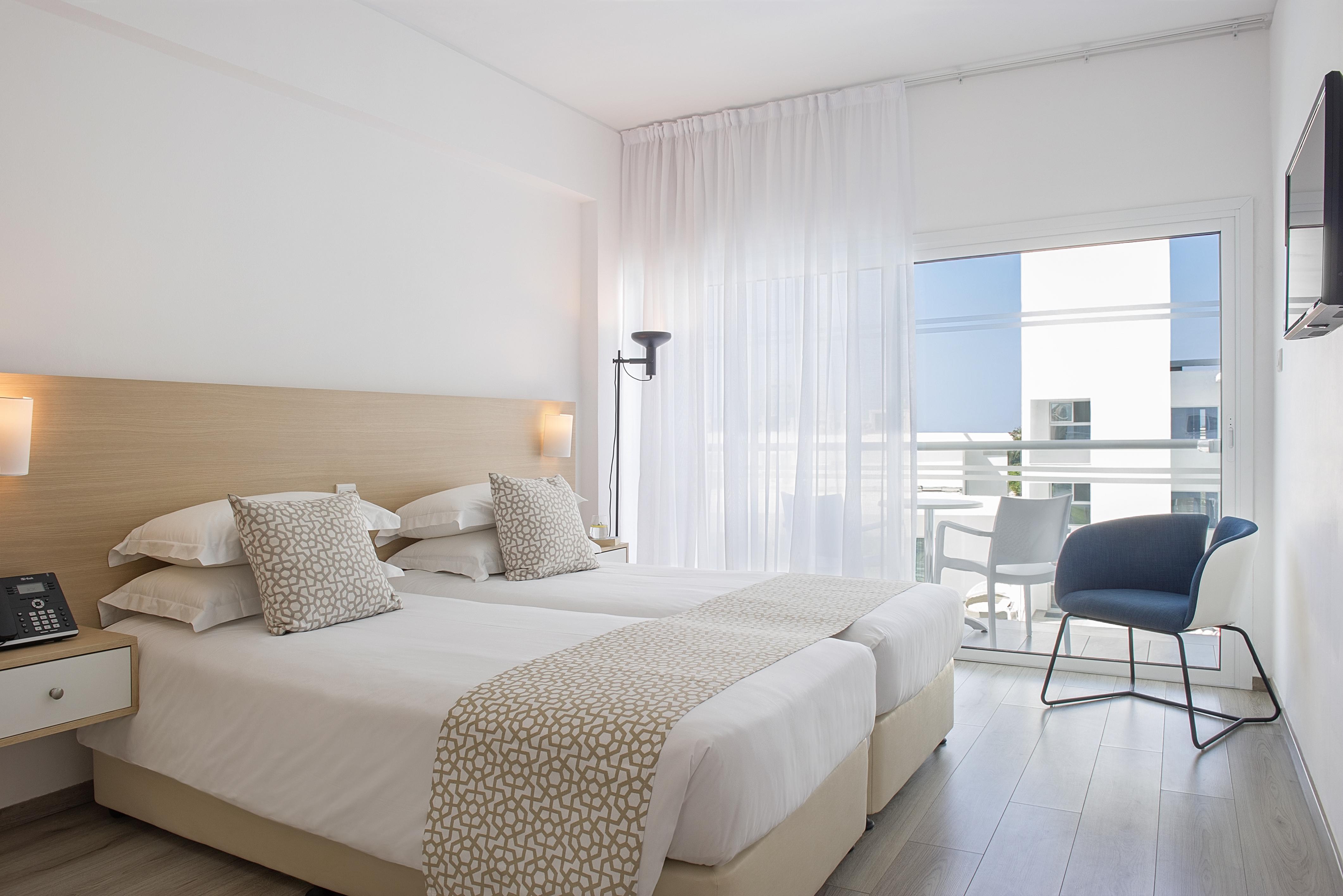 Sofianna Hotel Apartments Paphos Eksteriør bilde