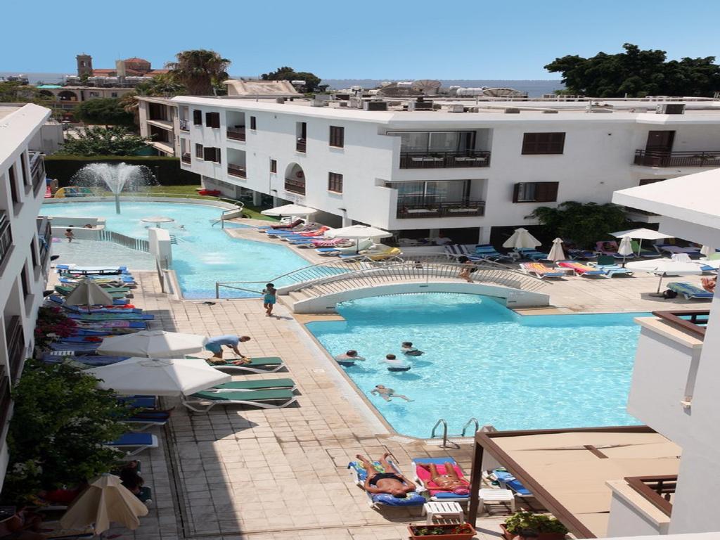 Sofianna Hotel Apartments Paphos Eksteriør bilde